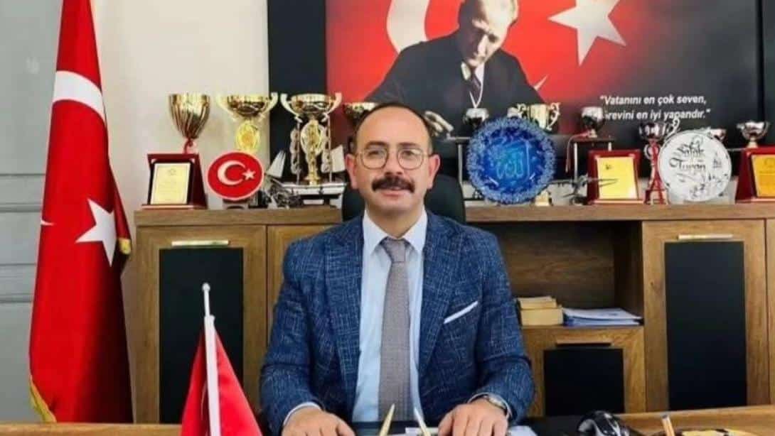 İlçe Milli Eğitim Müdürümüz Şafak TURAN'ın Mesajı